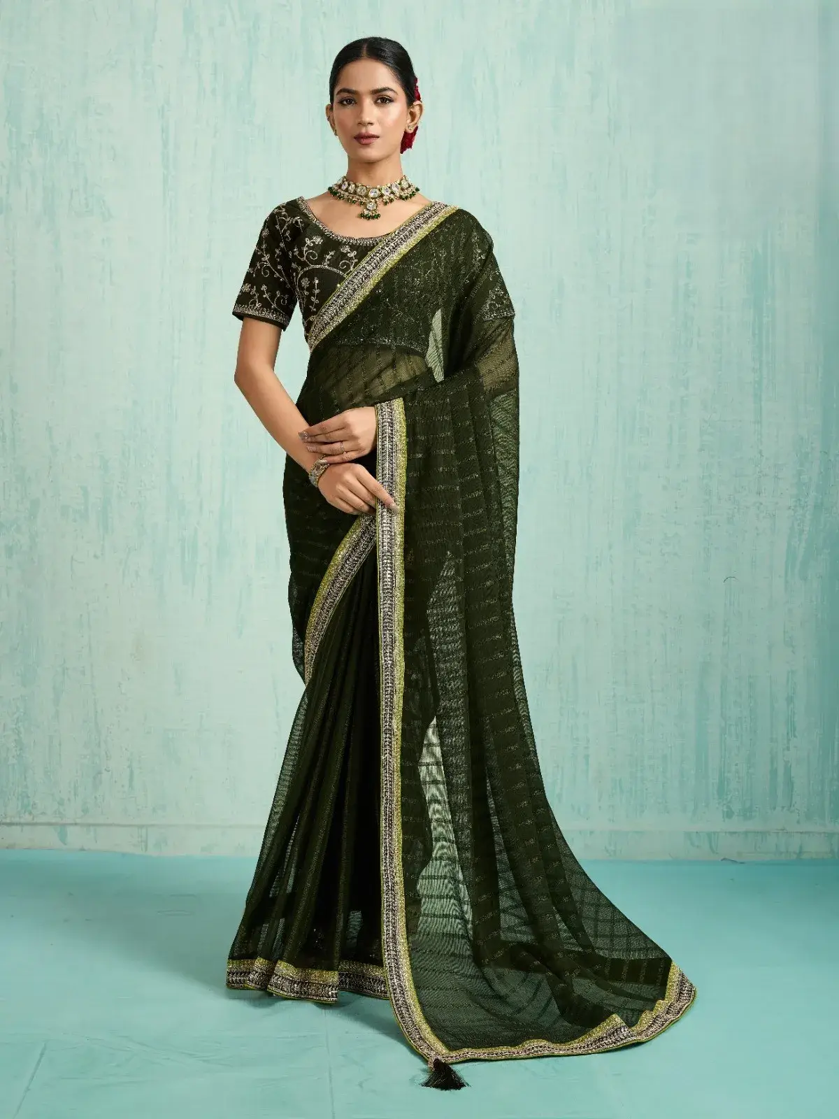 mehendi designer saree