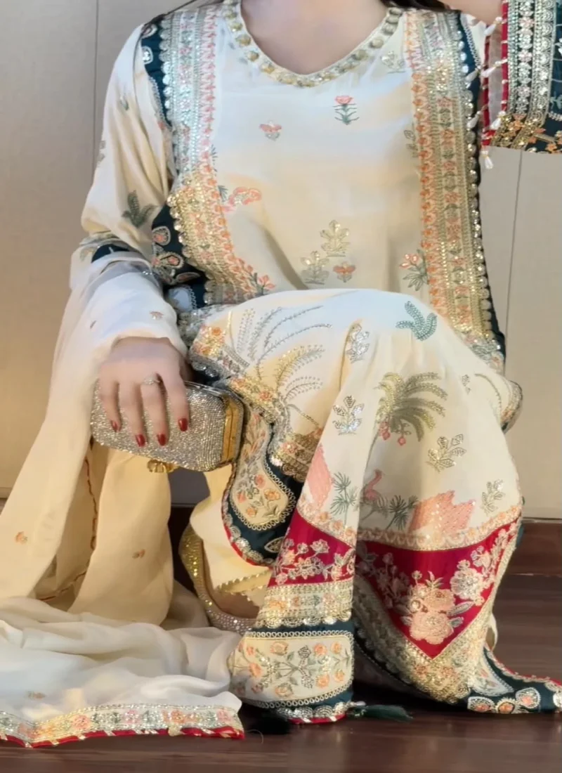 White Star Silk Sequence Embroidery Applique Work Designer Salwar Kameez - LG-2141 View 4