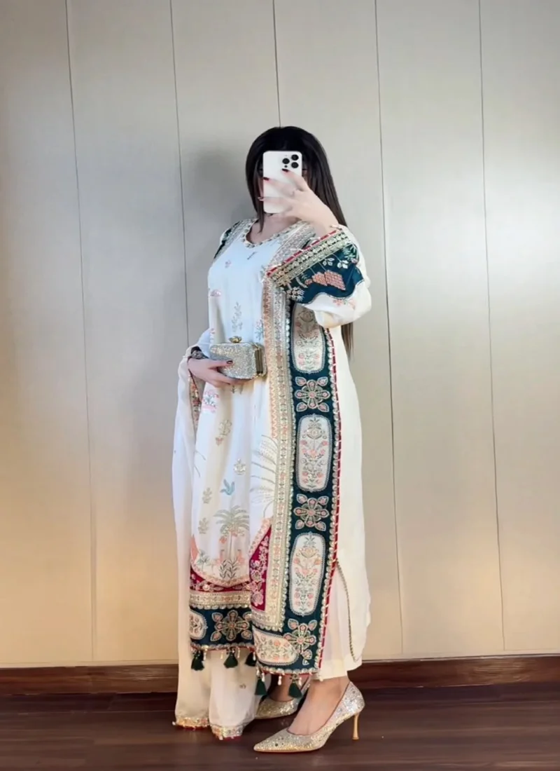 White Star Silk Sequence Embroidery Applique Work Designer Salwar Kameez - LG-2141 View 5