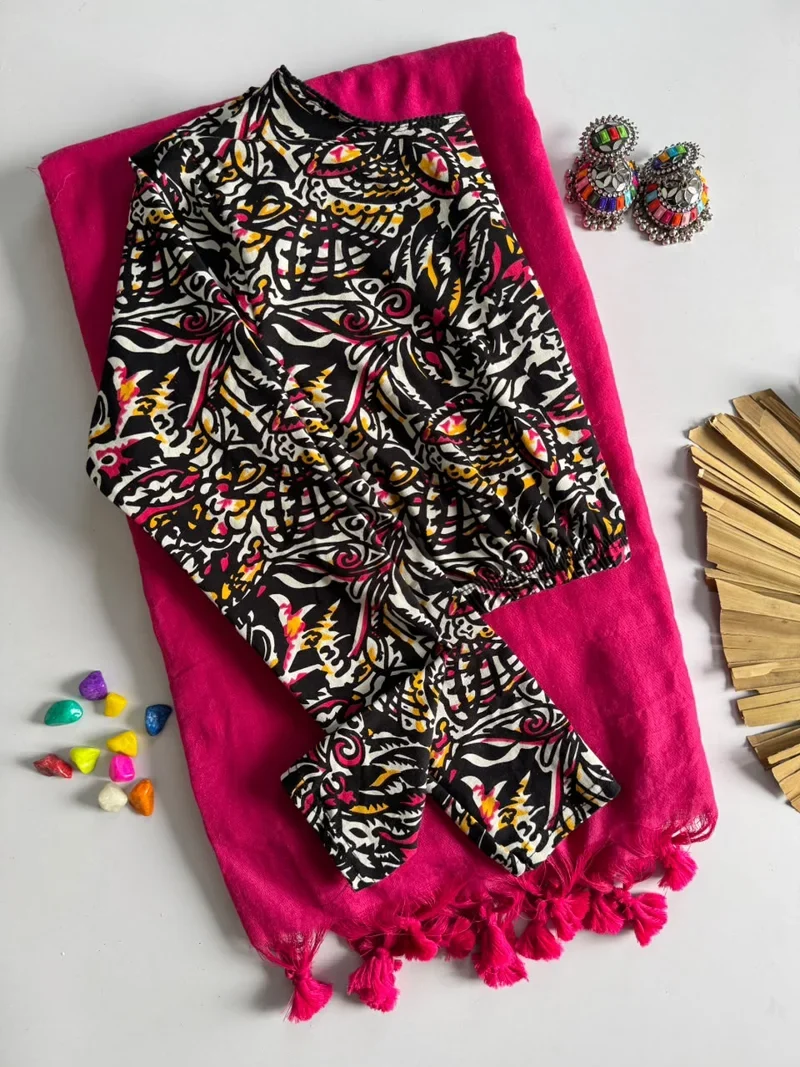 Dark Pink Khadi Cotton Ajrak Print Designer Saree - Khadi Cotton2