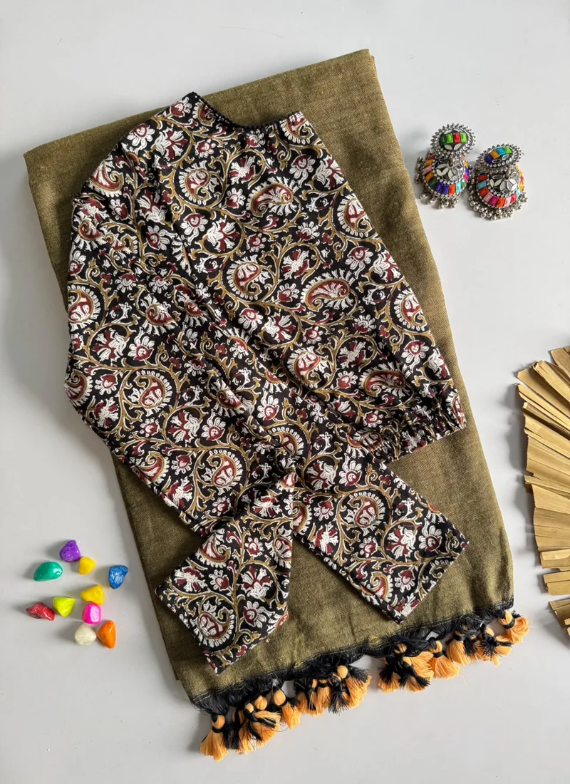 Beige Khadi Cotton Ajrak Print Designer Saree - Khadi Cotton3